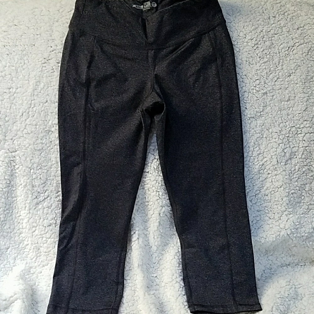 Athletic Capri pants